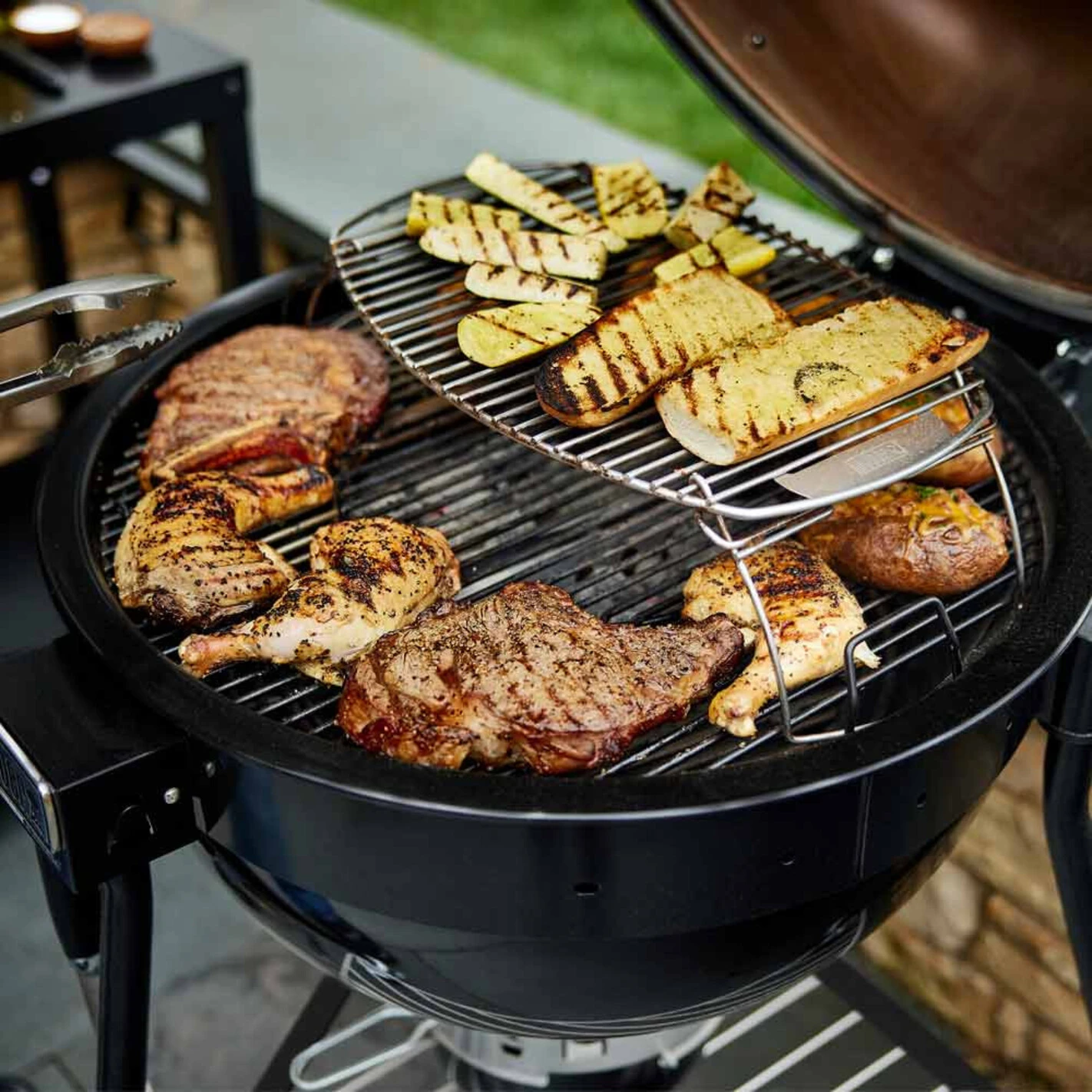 Barbecue Kamado Summit E6 - Weber 7 Barbecue Kamado Summit E6 - Weber – Image 7